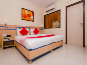 Blue Sapphires By OYO Rooms