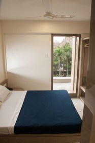 City Hotel