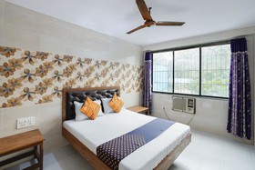 Dipesh Lodge by OYO Rooms