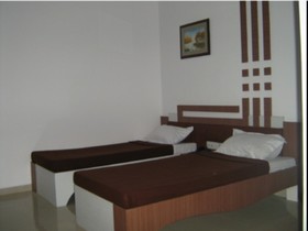 Eden Guest House & Dormitory