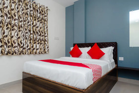 Everest Inn by OYO Rooms