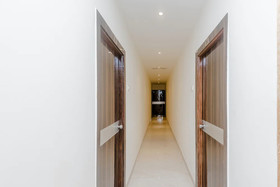 Everest Inn by OYO Rooms
