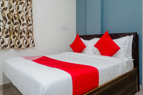 Everest Inn by OYO Rooms
