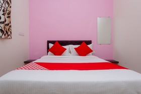 Everest Inn by OYO Rooms
