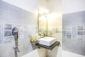 FabHotel Aksa International Andheri East