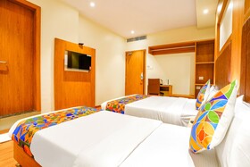 FabHotel Azure
