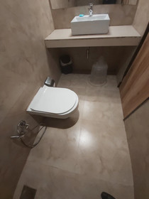 FabHotel Byaris International