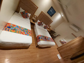 FabHotel Byaris International