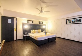 FabHotel Savoy Suites