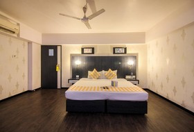 FabHotel Savoy Suites