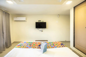 FabHotel Silver Lake