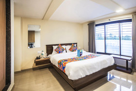 FabHotel Silver Lake