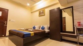 Hotel Aarya International
