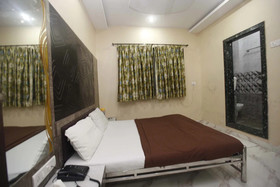 Hotel Al Madina