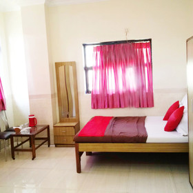 Hotel Al Madina