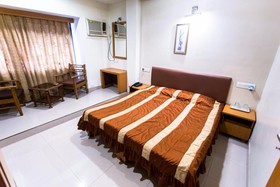 OYO Flagship 568 Bandra Mumbai