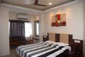 OYO Flagship 568 Bandra Mumbai