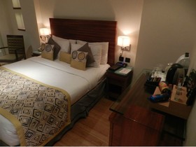 Hotel Bawa Continental