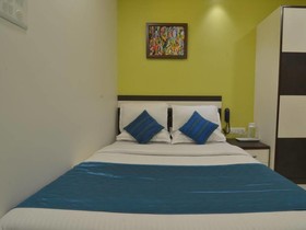 Hotel Blue Pearl Residency