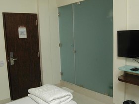Hotel Causeway