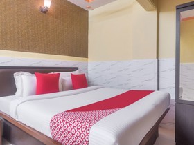 Hotel Classic Residency by OYO Rooms
