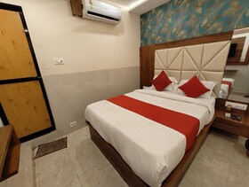 Hotel Dream Palace Residency