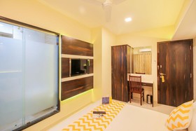 Hotel Embassy Park