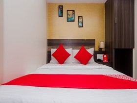 Hotel Golden Palace