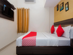 Hotel Golden Palace