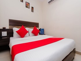 Hotel Golden Palace