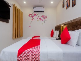 Hotel Golden Palace