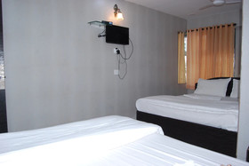 Hotel Holiday Inn