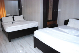 Hotel Holiday Inn
