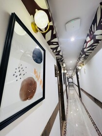 Hotel Larmont Luxury