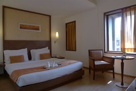 Hotel Leafio Marol