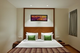 Hotel Leafio Marol