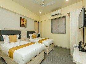 Hotel Meadow Inn by OYO Rooms