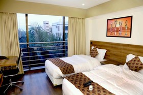 Hotel Mumbai House