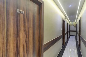 Hotel New Blue Sapphire Residency