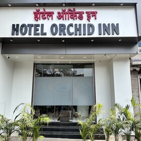 Hotel Airport Crown