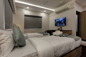 Hotel Ozone Inn