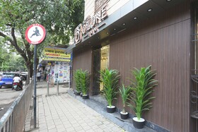 Hotel Ozone Inn