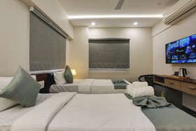 Hotel Ozone Inn