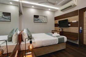Hotel Ozone Inn