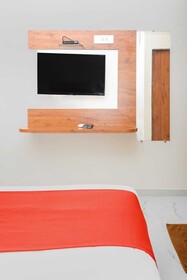 Hotel Purple Orchid