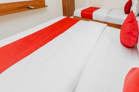 Hotel Purple Orchid