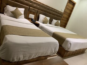 Hotel Riva International