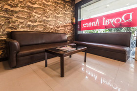 Hotel Royal Annex