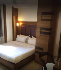 Hotel Sapna