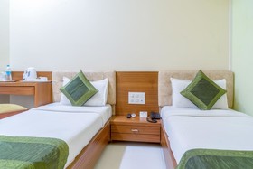 FabHotel Seven Hills  Nr Mumbai International Airport